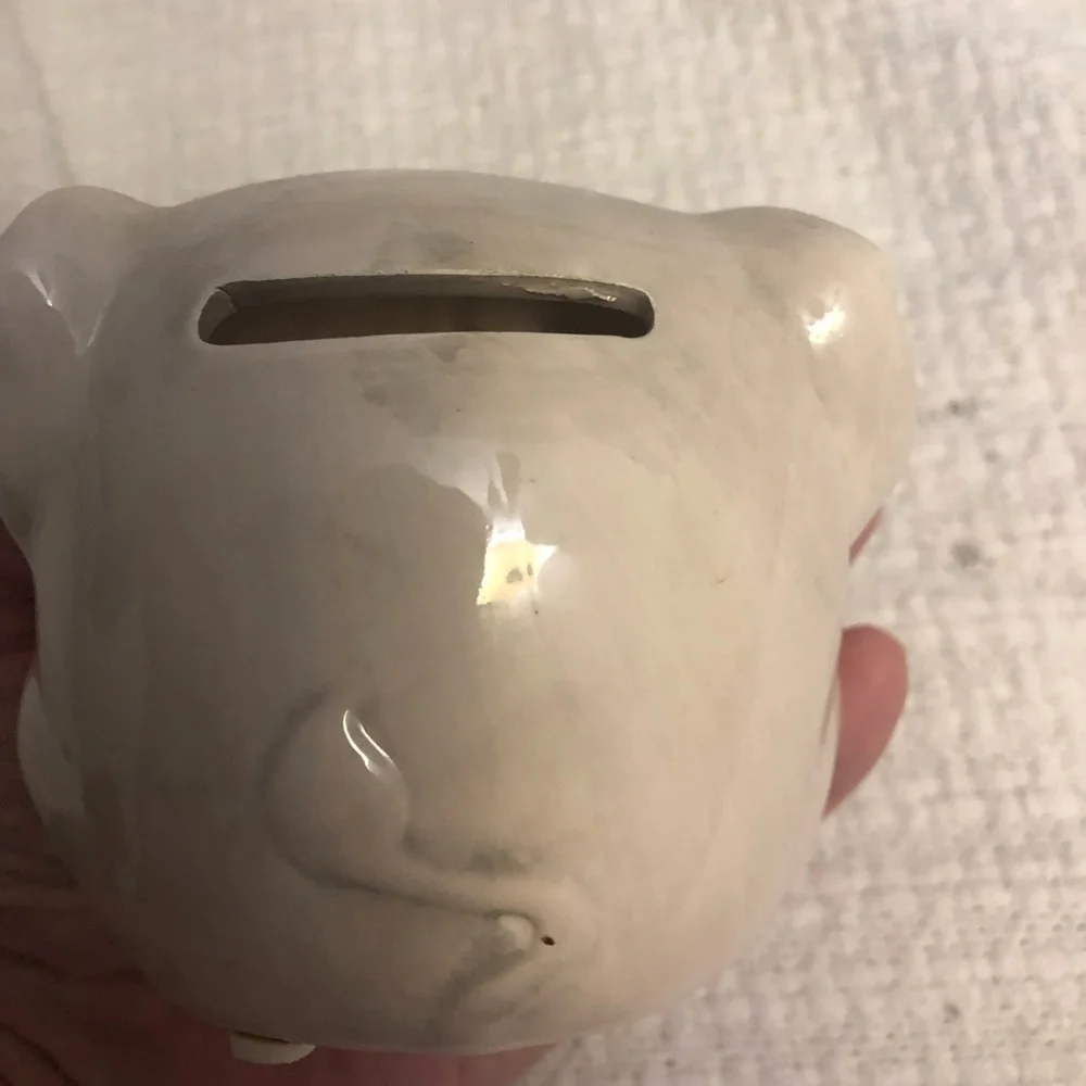 Cute little elephant piggy bank 🤍